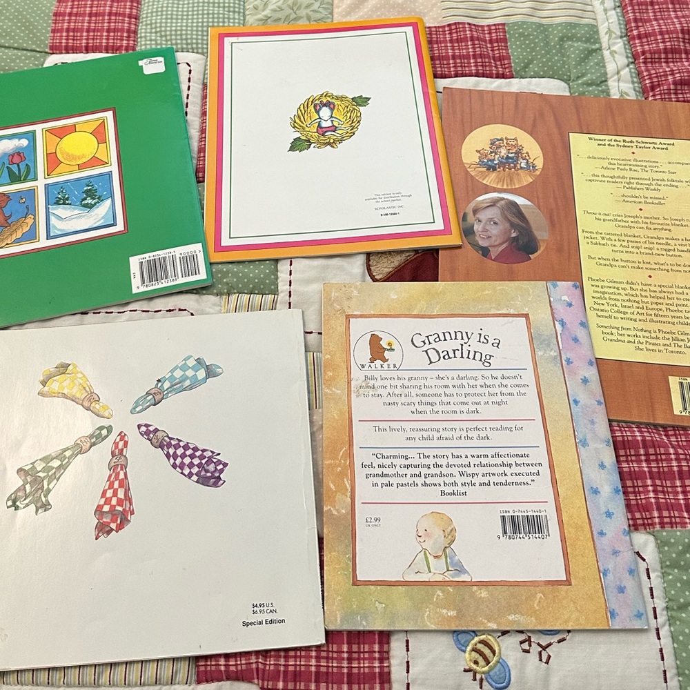 Children’s kids Books 5 pcs 

Chrysanthemum 
Something from nothing - Picture 2 of 5